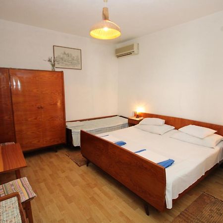 Vintage Rooms & Apartments Poreč Kültér fotó