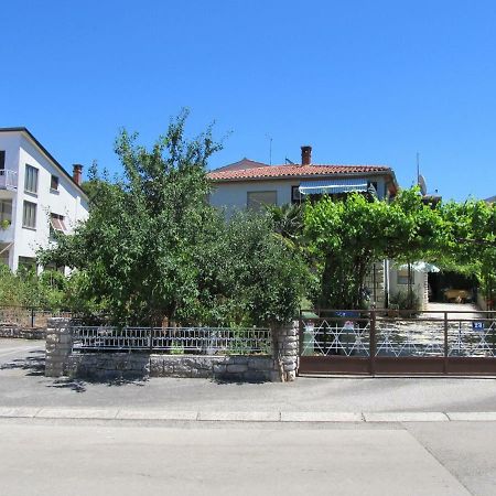 Vintage Rooms & Apartments Poreč Kültér fotó